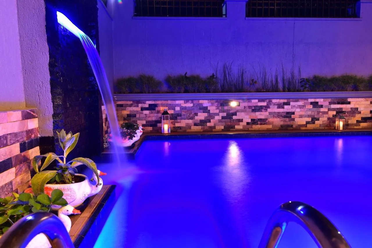 公寓式酒店 Entebbe Stay Apart-Hotel