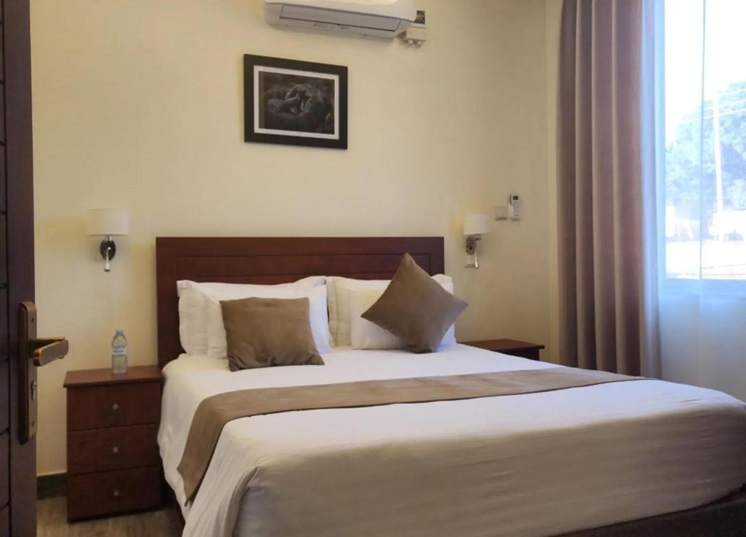Entebbe Stay Apart-Hotel